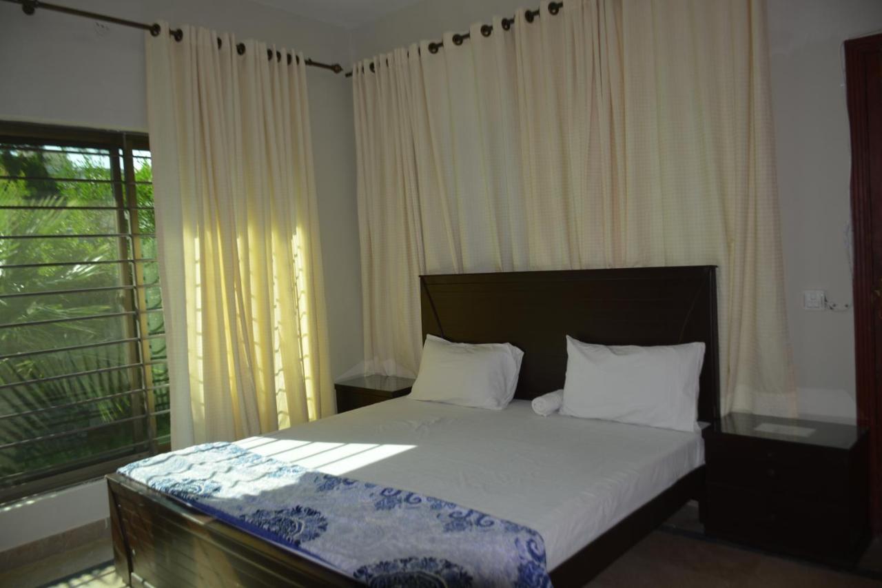 The Travelers Den Islamabad Exterior foto