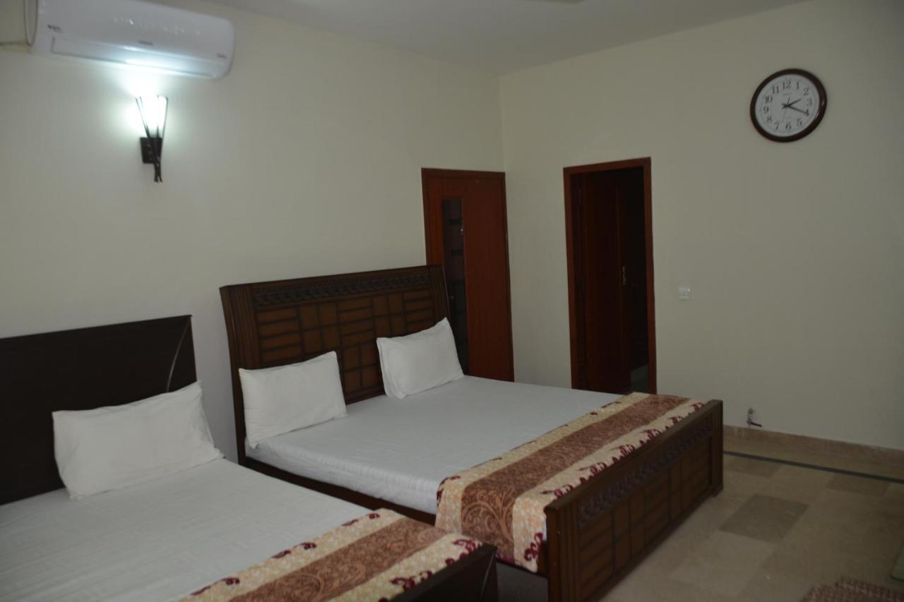 The Travelers Den Islamabad Exterior foto