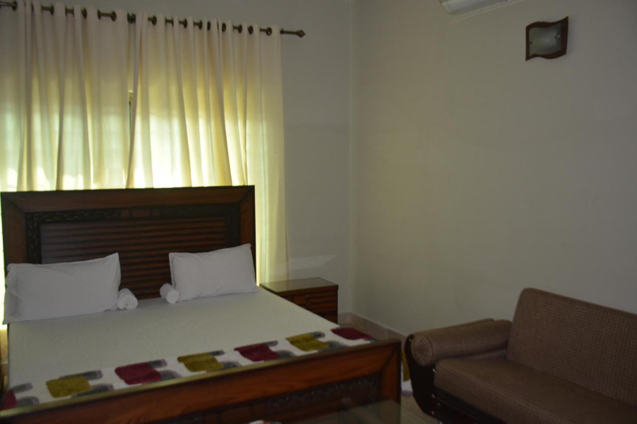 The Travelers Den Islamabad Exterior foto